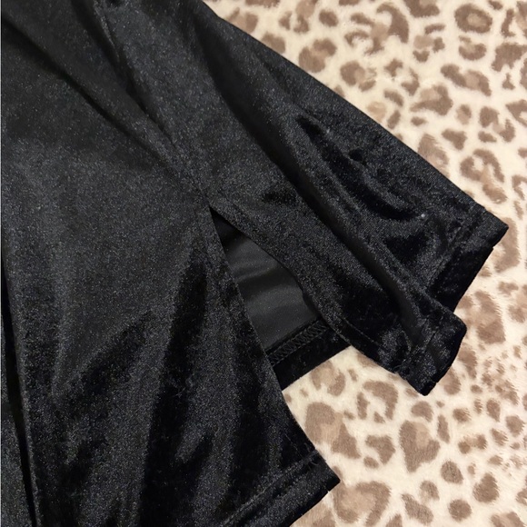 Velvet tight mini dress Trixxi size - Picture 2 of 3
